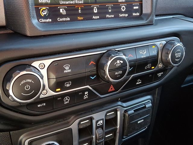 Used 2021 Jeep Gladiator Mojave AWD/4WD image 15