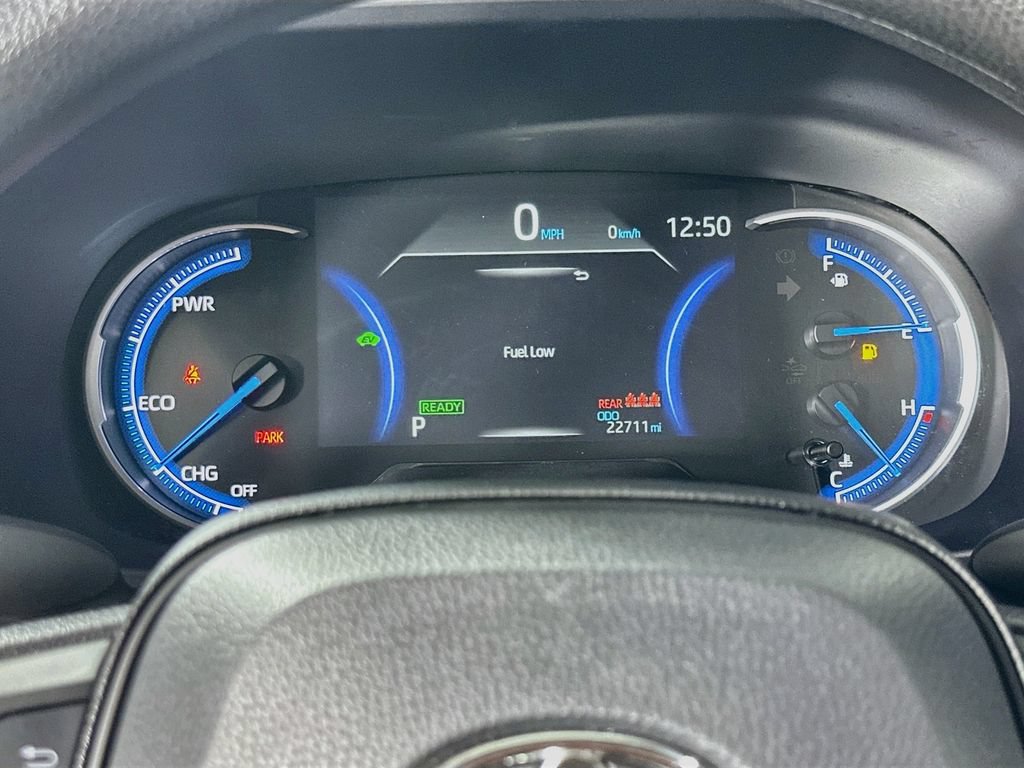 Used 2025 Toyota RAV4 LE AWD/4WD image 26