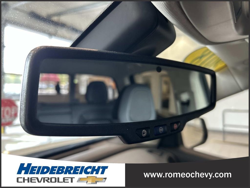 Used 2018 Chevrolet Colorado Z71 AWD/4WD image 30