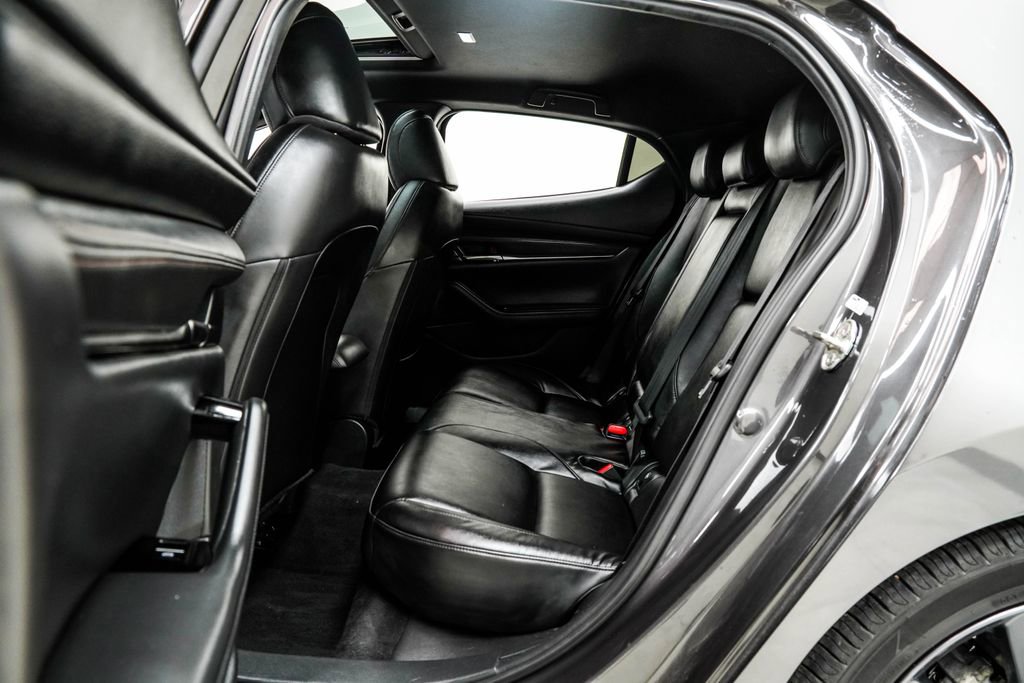 Used 2021 MAZDA MAZDA3 s FWD image 18