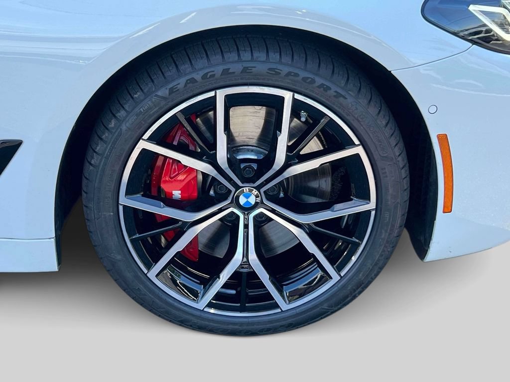 Certified 2023 BMW 540i xDrive w/ Executive Package AWD/4WD image 8