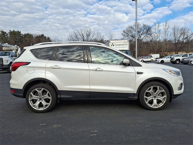 Used 2019 Ford Escape Titanium w/ U9j03 - Titanium Tow Package image 10