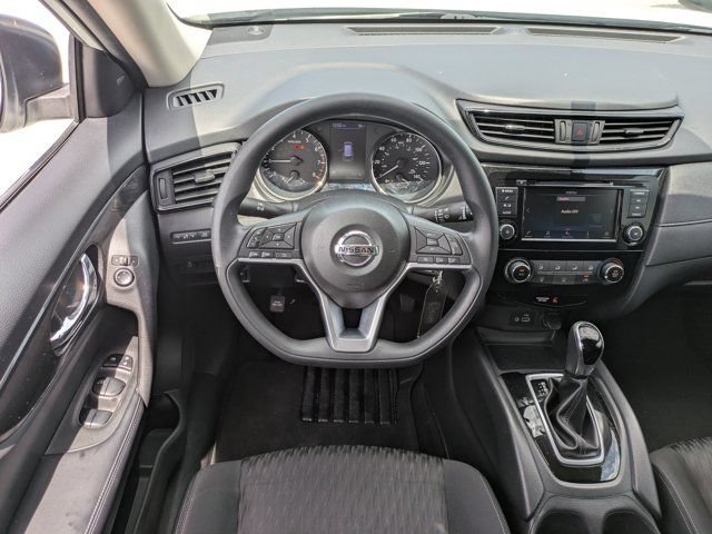 Used 2018 Nissan Rogue S FWD image 16
