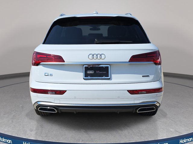 Used 2024 Audi Q5 e Premium w/ Convenience Package AWD/4WD image 7