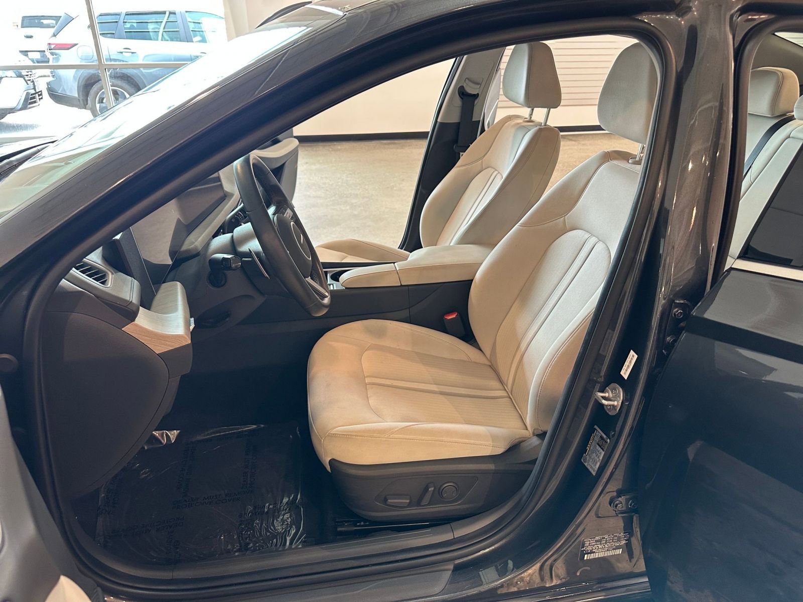 Used 2025 Hyundai Sonata SEL FWD image 27