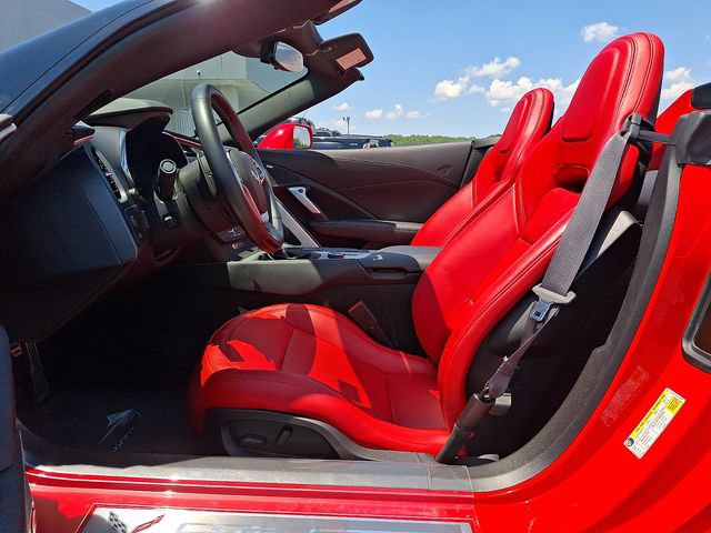 Used 2015 Chevrolet Corvette Stingray Convertible RWD image 12
