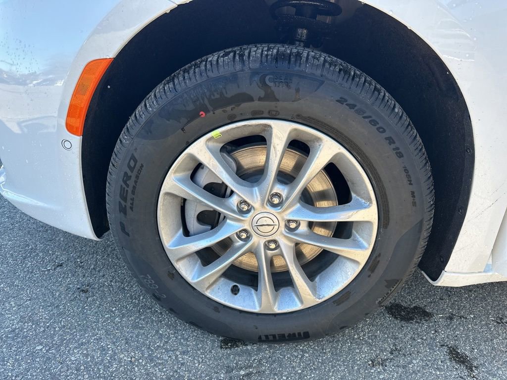 New 2026 Chrysler Pacifica Select image 27