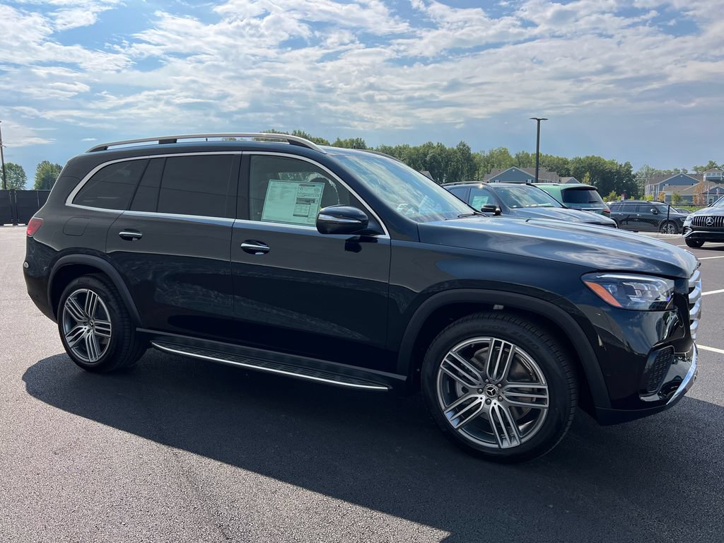 New 2026 Mercedes-Benz GLS 450 4MATIC image 2