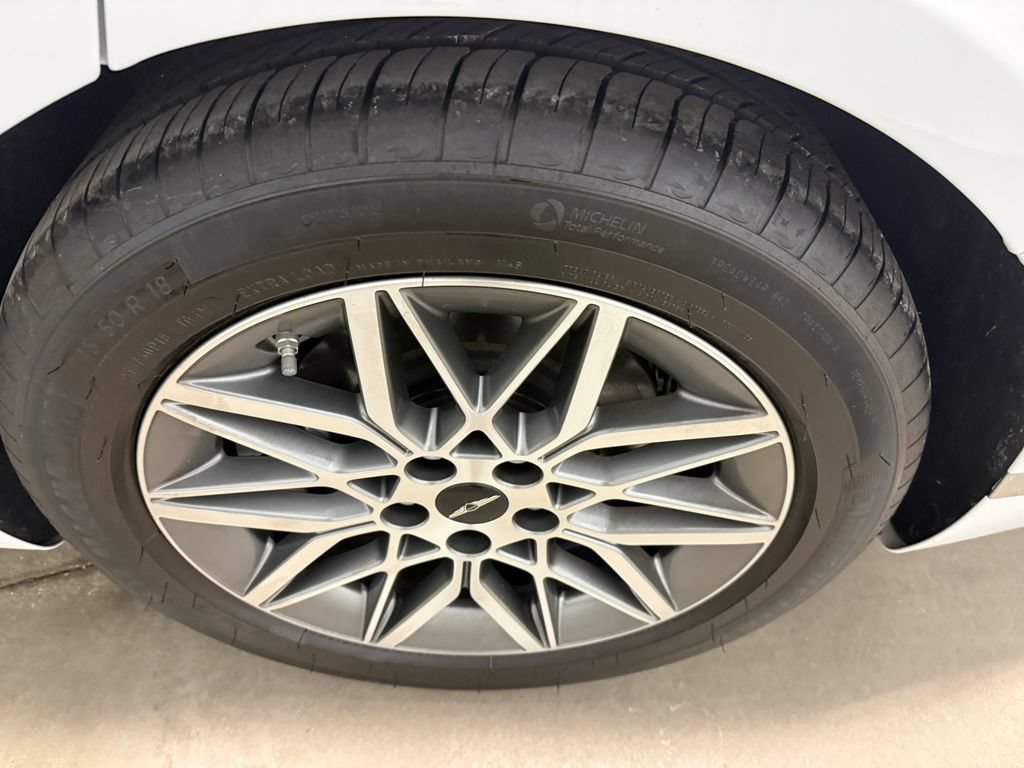 Certified 2025 Genesis G80 2.5T AWD/4WD image 13