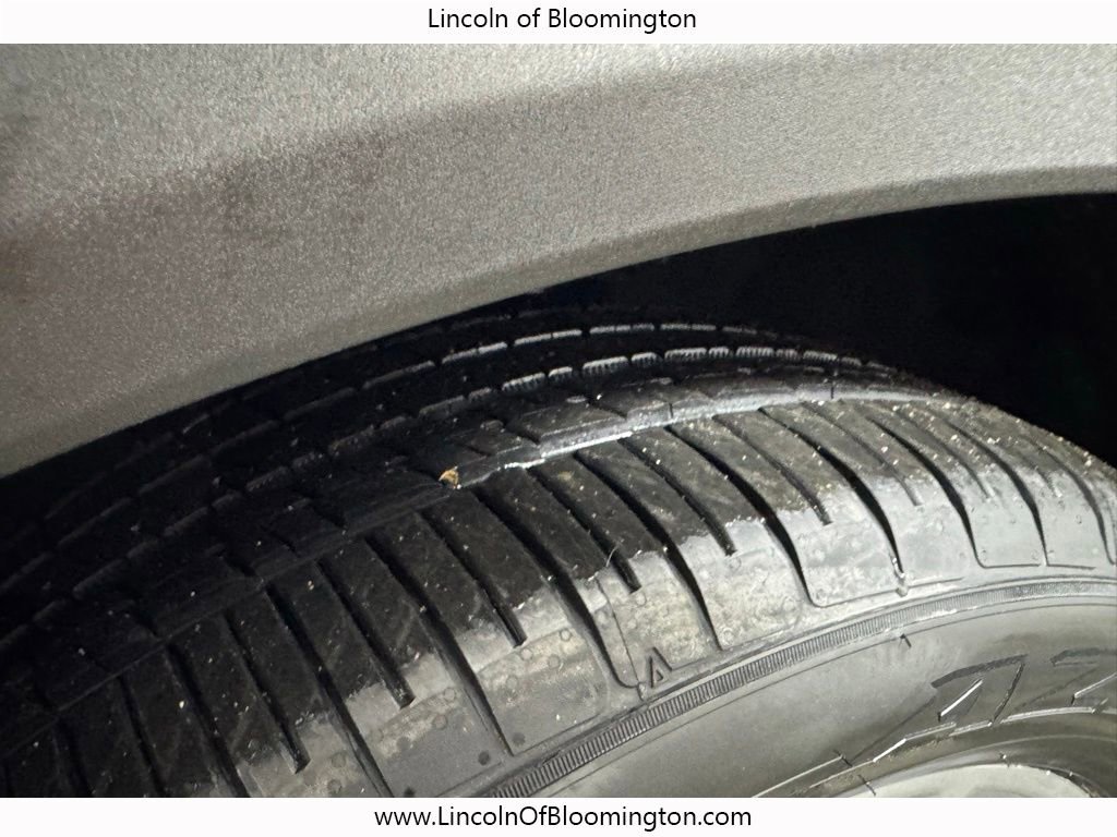 Used 2023 Ford Explorer Limited w/ Limited Technology Package image 15