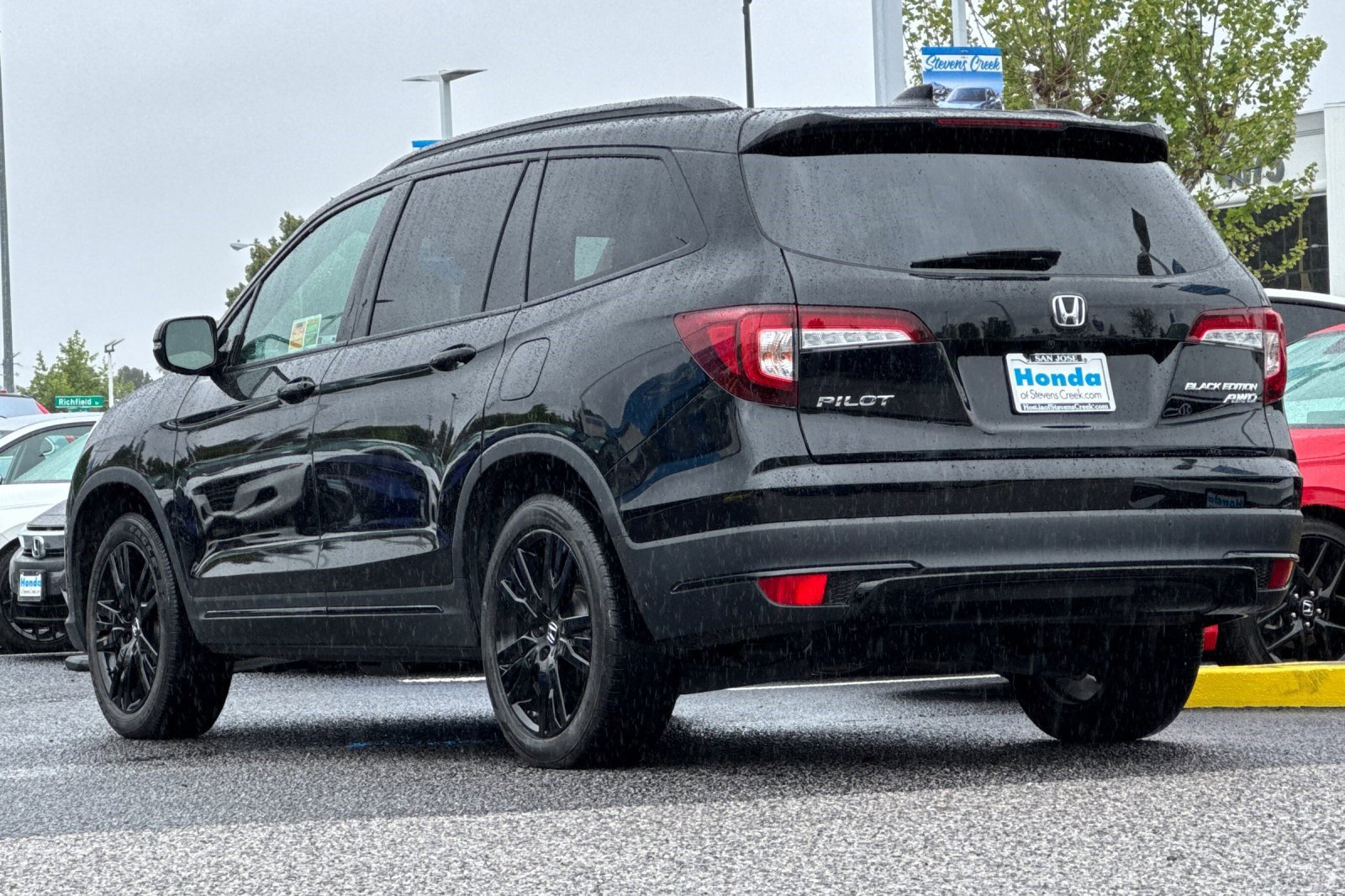 Used 2022 Honda Pilot Black Edition image 3