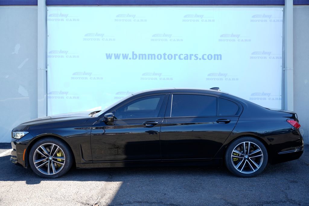 Used 2020 BMW 750i xDrive w/ Cold Weather Package image 8