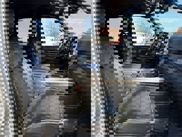 Used 2020 RAM 3500 Laramie w/ Night Edition image 29