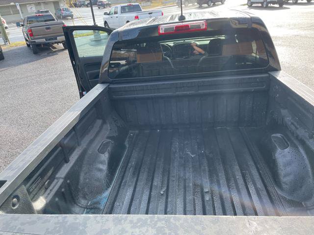 Used 2015 GMC Canyon SLE w/ All-Terrain Package AWD/4WD image 30