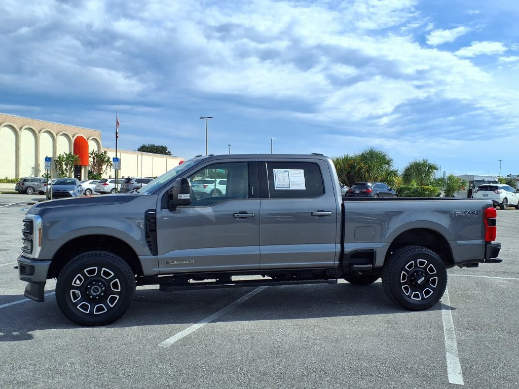 Used 2024 Ford F250 Lariat w/ Lariat Ultimate Package AWD/4WD image 4