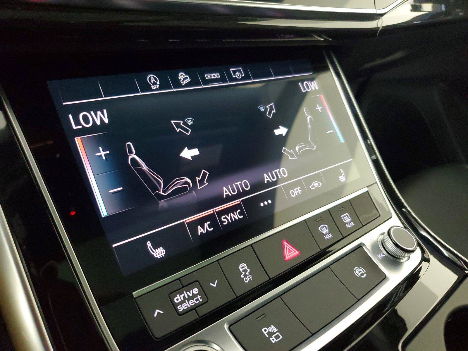 Used 2025 Audi Q7 3.0T Premium Plus AWD/4WD image 29