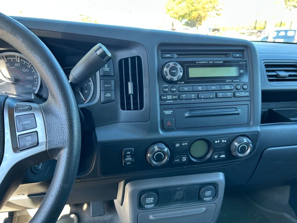 Used 2012 Honda Ridgeline RTS image 17