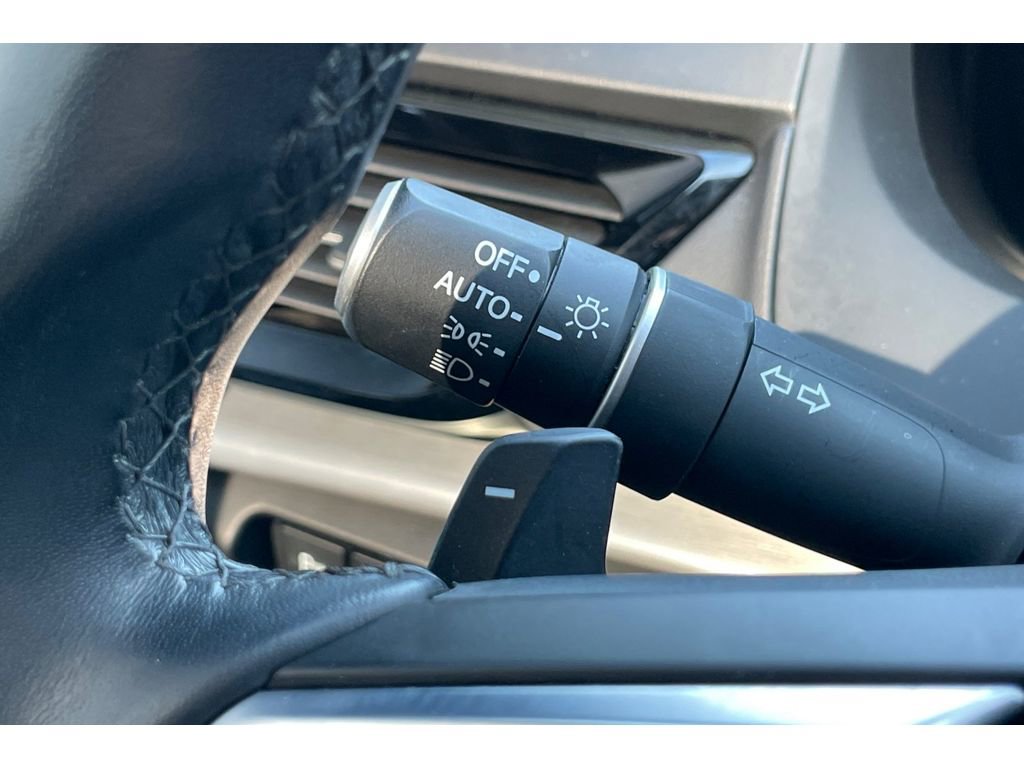 Certified 2023 Acura RDX FWD w/ Technology Package image 36