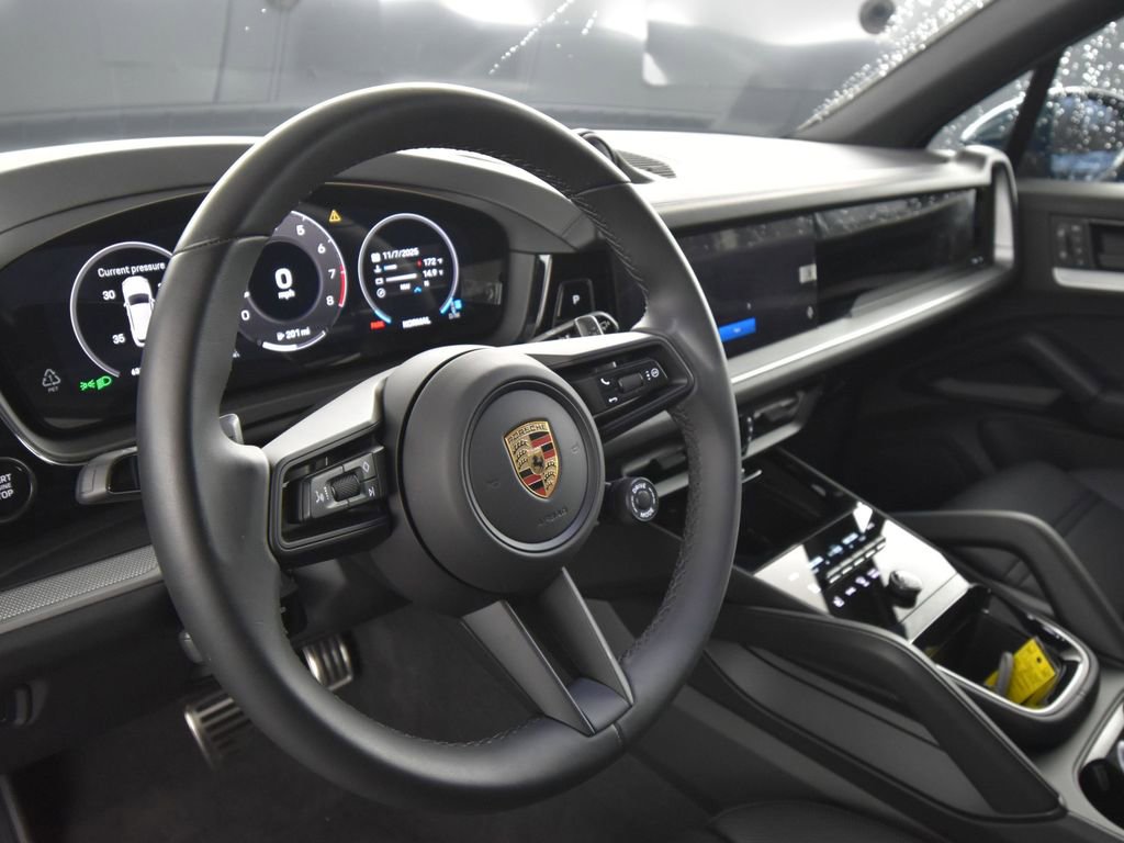New 2024 Porsche Cayenne S AWD/4WD image 4