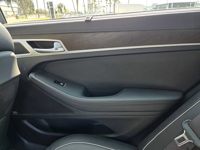 Used 2015 Hyundai Genesis 3.8 w/ Option Group 04 AWD/4WD image 13