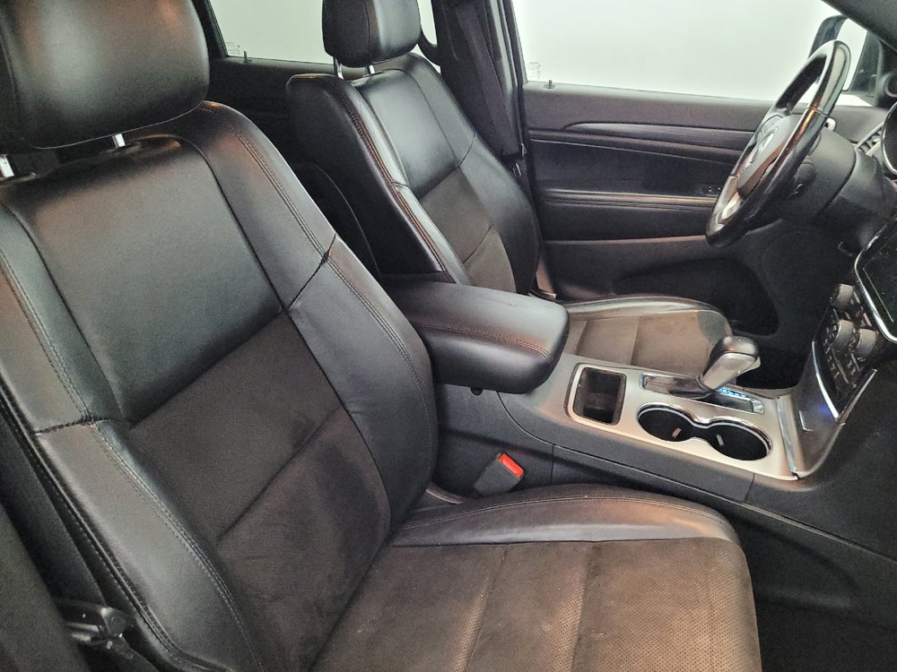Used 2020 Jeep Grand Cherokee Altitude image 21