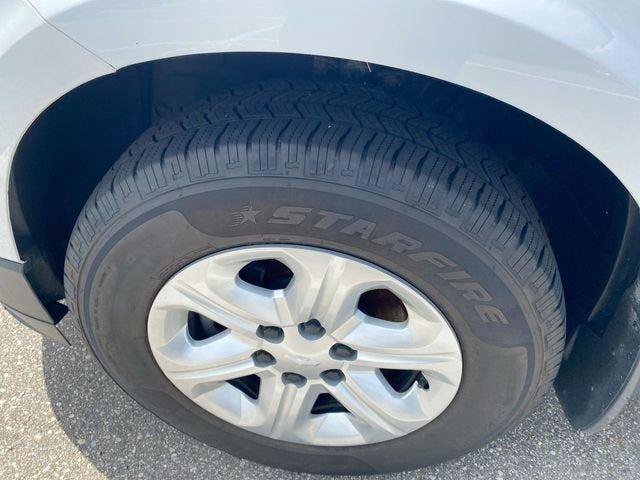 Used 2017 Chevrolet Traverse LS FWD image 17