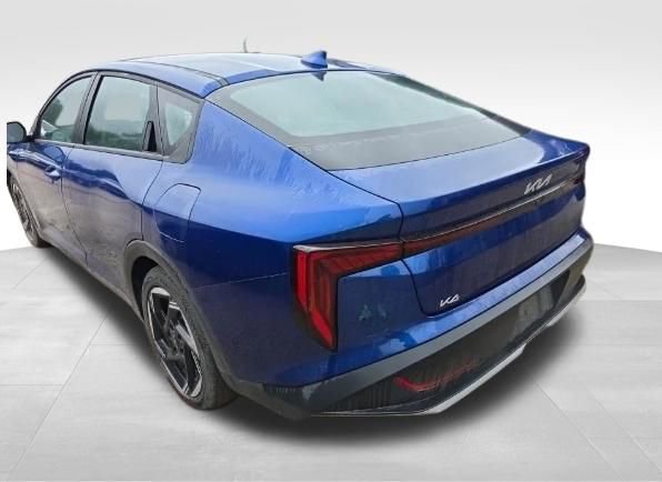 Used 2025 Kia K4 EX image 4