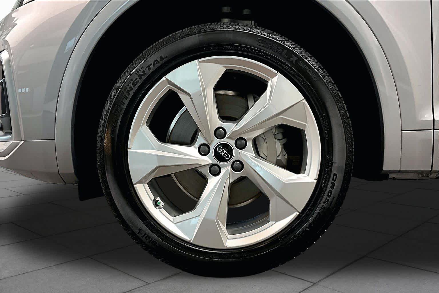 Used 2024 Audi Q5 2.0T Premium Plus AWD/4WD image 11