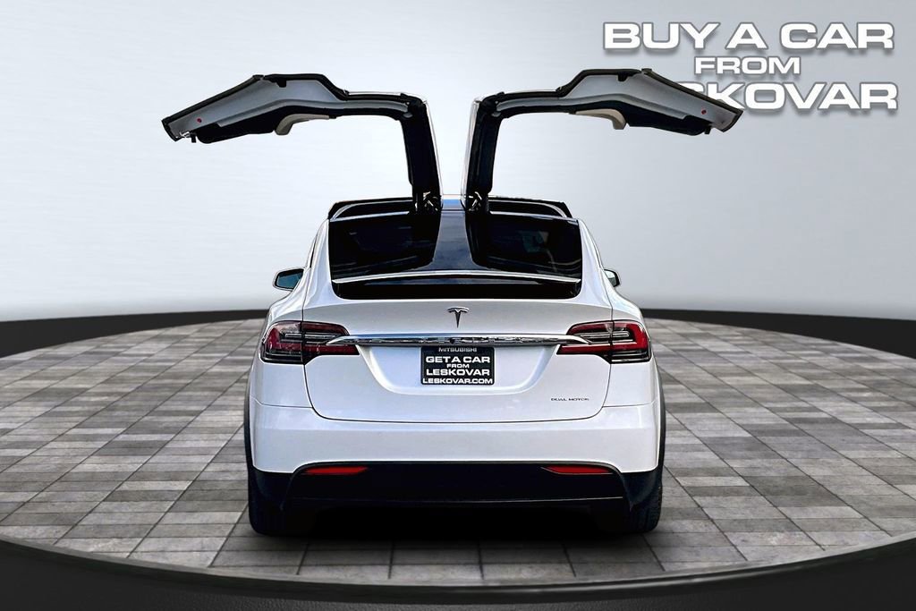 Used 2019 Tesla Model X Long Range image 4