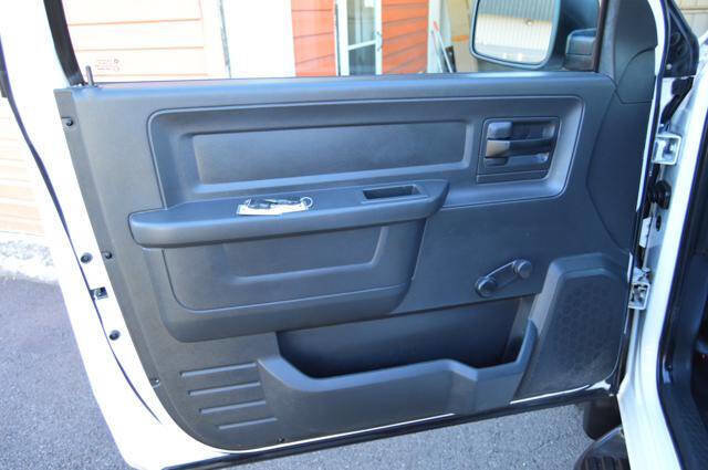 Used 2011 RAM 1500 Express image 23