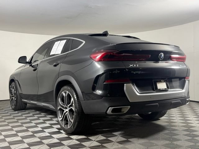 Used 2023 BMW X6 xDrive40i w/ Premium Package AWD/4WD image 4