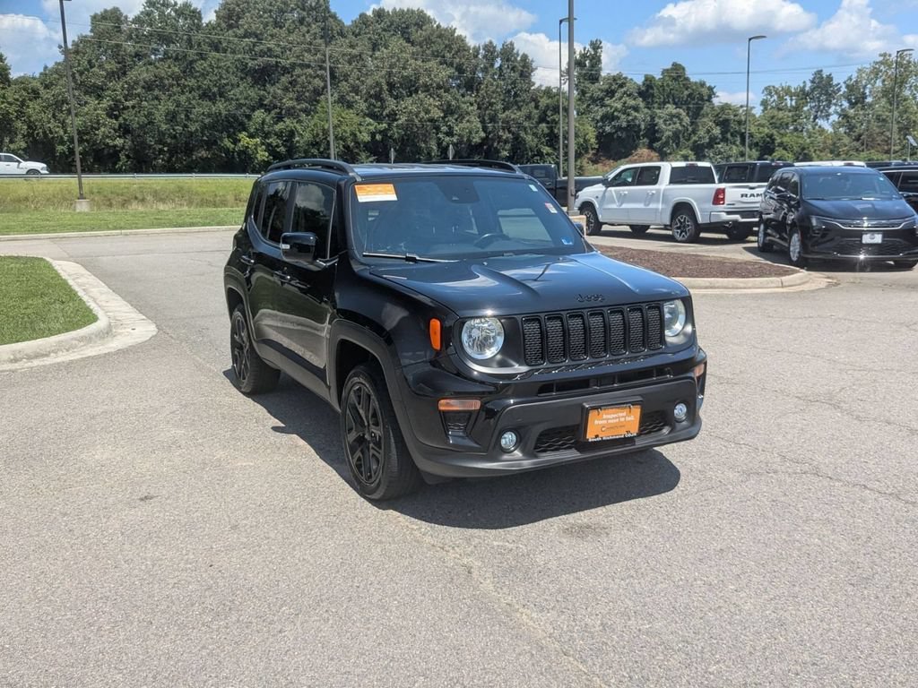 Certified 2022 Jeep Renegade Altitude w/ Convenience Group AWD/4WD image 7