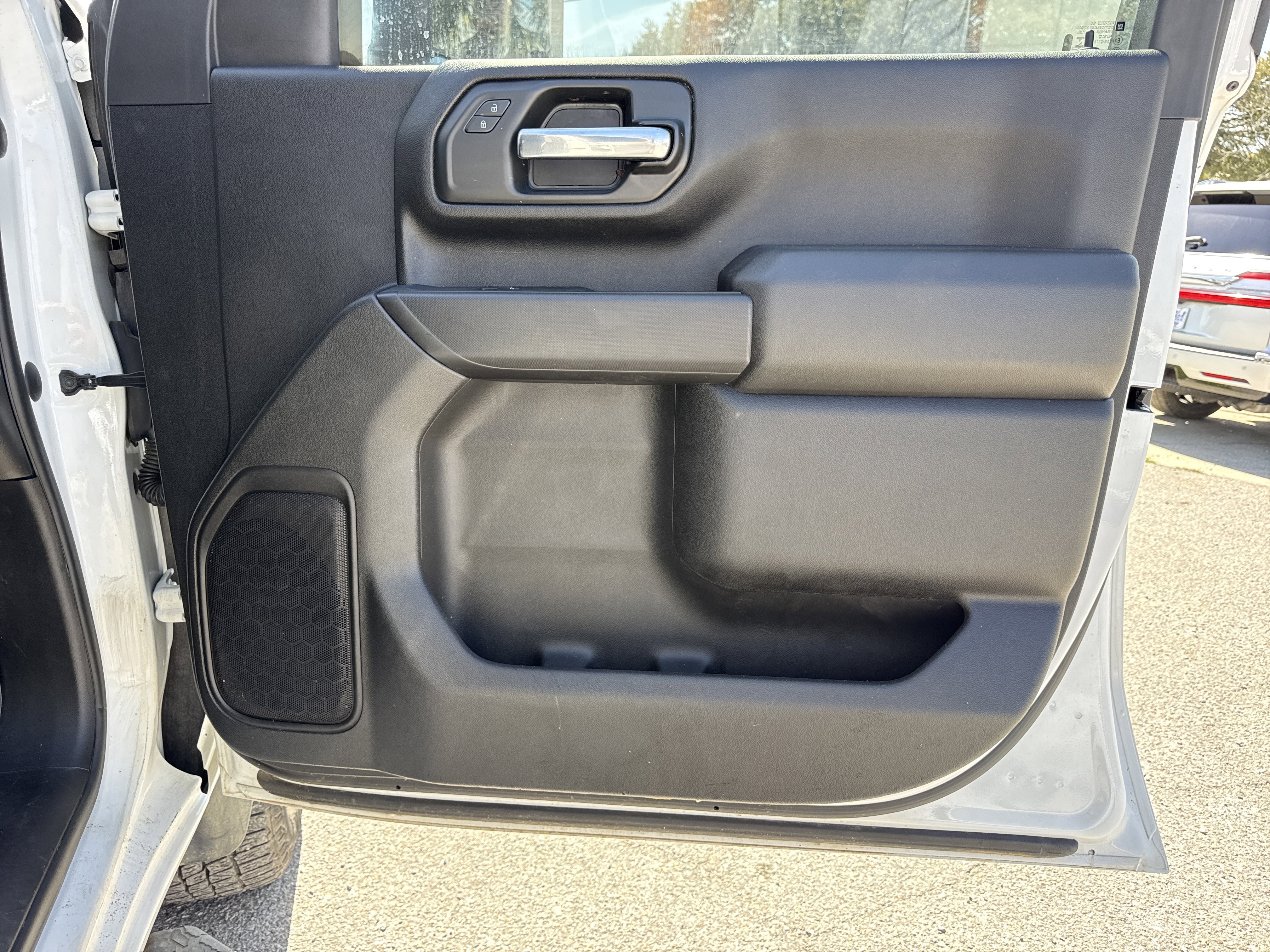 Used 2024 Chevrolet Silverado 2500 Custom w/ Custom Value Package image 20