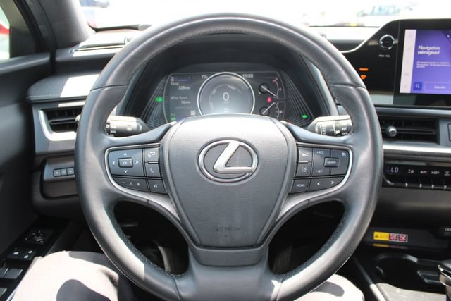 Certified 2024 Lexus UX 250h FWD image 16