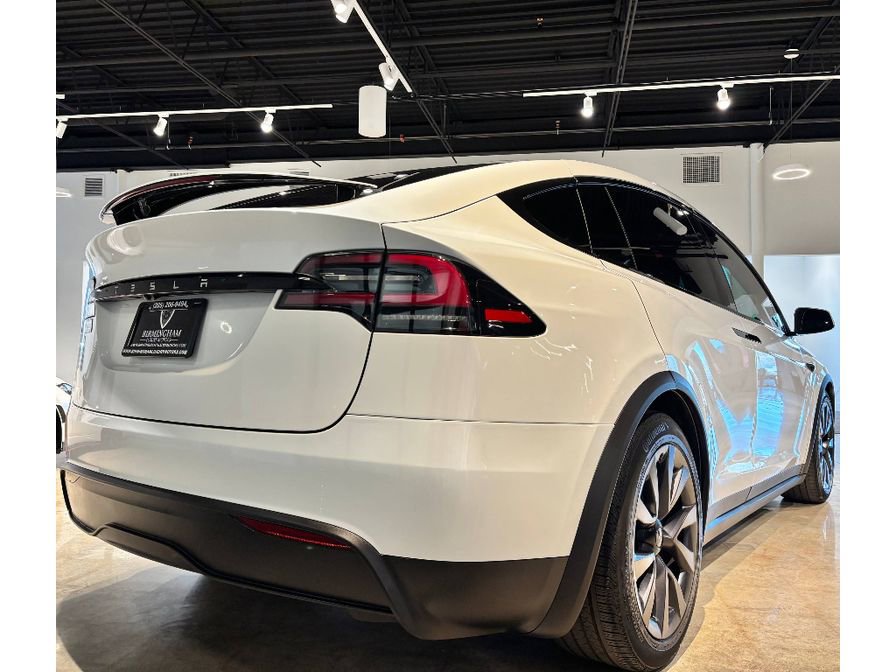 Used 2024 Tesla Model X image 12