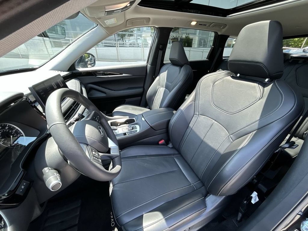Used 2025 INFINITI QX60 Pure w/ Cargo Package AWD/4WD image 15
