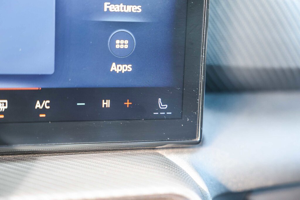 Used 2024 Ford Mustang Convertible image 14