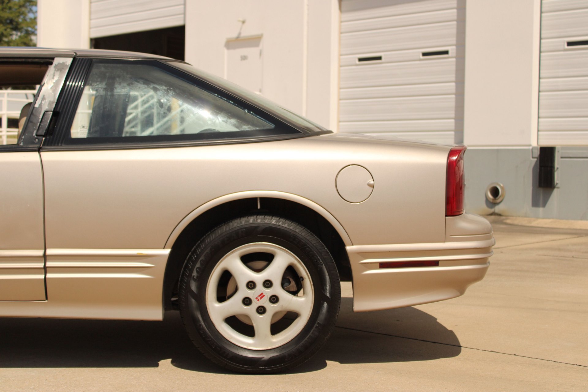 Used 1997 Oldsmobile Cutlass Supreme SL FWD image 29