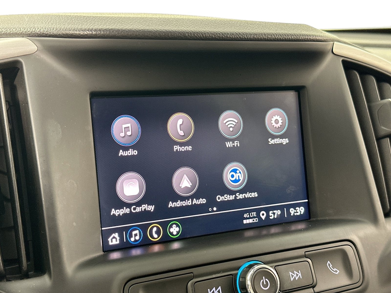 Used 2022 GMC Terrain SLE FWD image 14