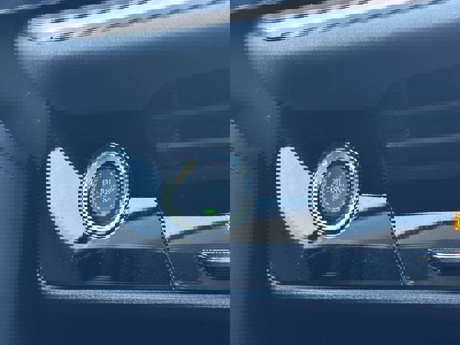 Used 2025 Buick Envision Sport Touring image 26