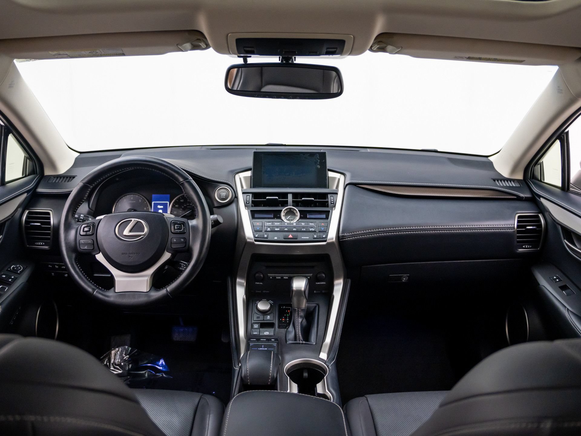 Used 2015 Lexus NX 200t AWD w/ Premium Package image 11