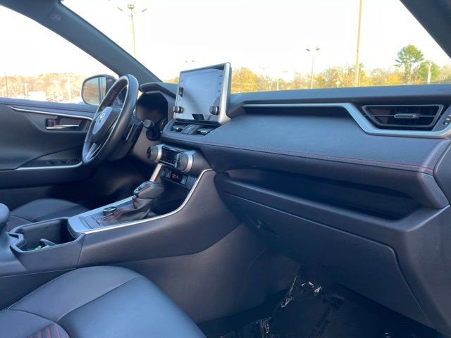 Used 2022 Toyota RAV4 XSE w/ Weather Package image 32