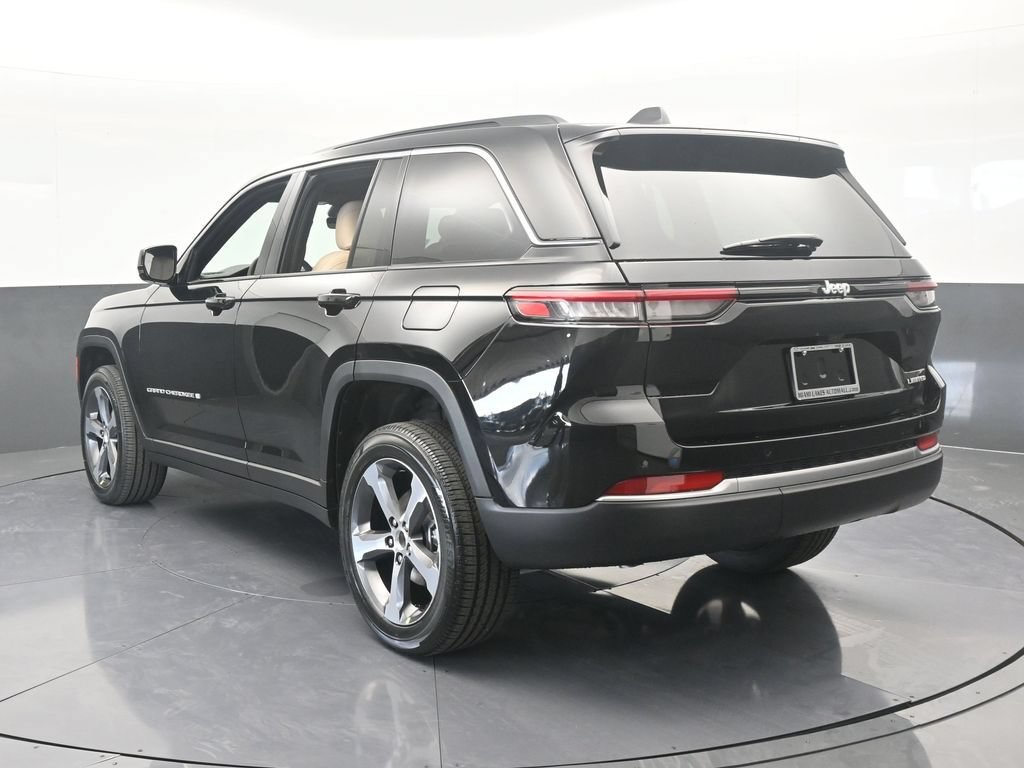 Used 2026 Jeep Grand Cherokee Limited RWD image 4