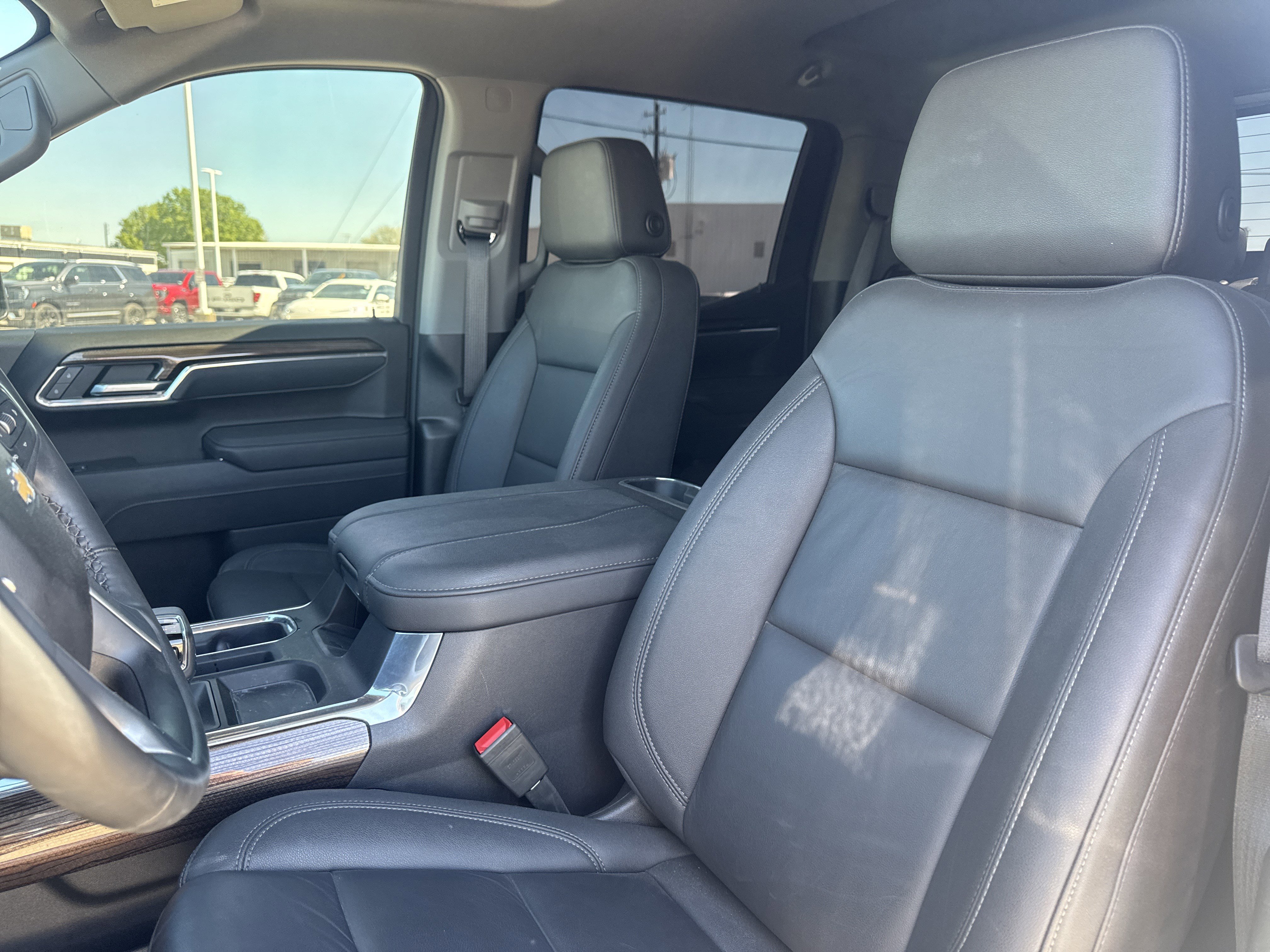 Used 2025 Chevrolet Silverado 1500 LT w/ Texas Edition Plus image 6