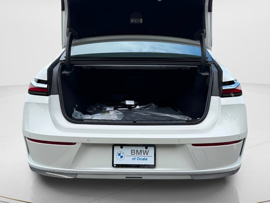 New 2026 BMW i7 eDrive50 w/ Executive Package RWD image 21