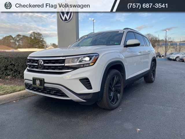 Used 2023 Volkswagen Atlas SE w/ Black Wheel Package image 1
