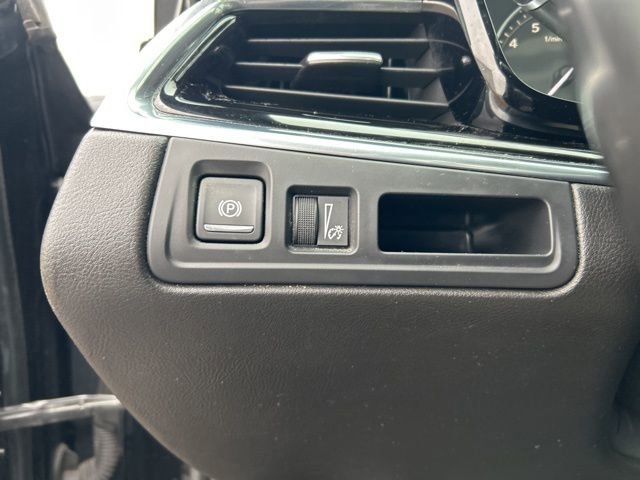 Used 2020 Cadillac XT6 Sport image 18