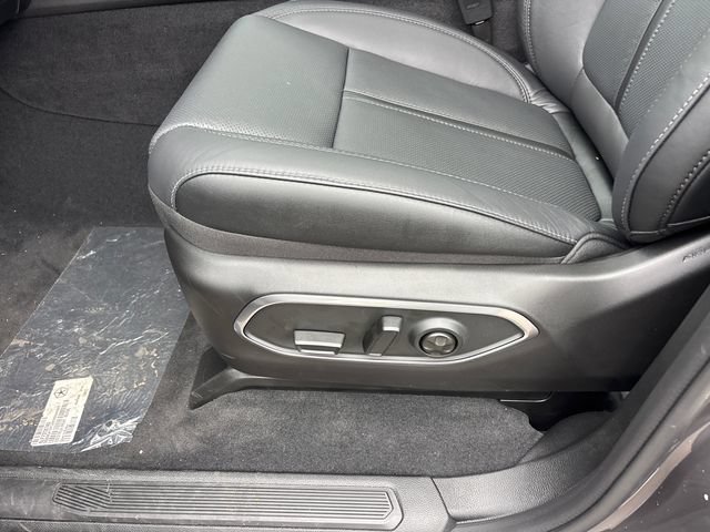 New 2026 Jeep Grand Wagoneer Limited w/ Premium Group II AWD/4WD image 7