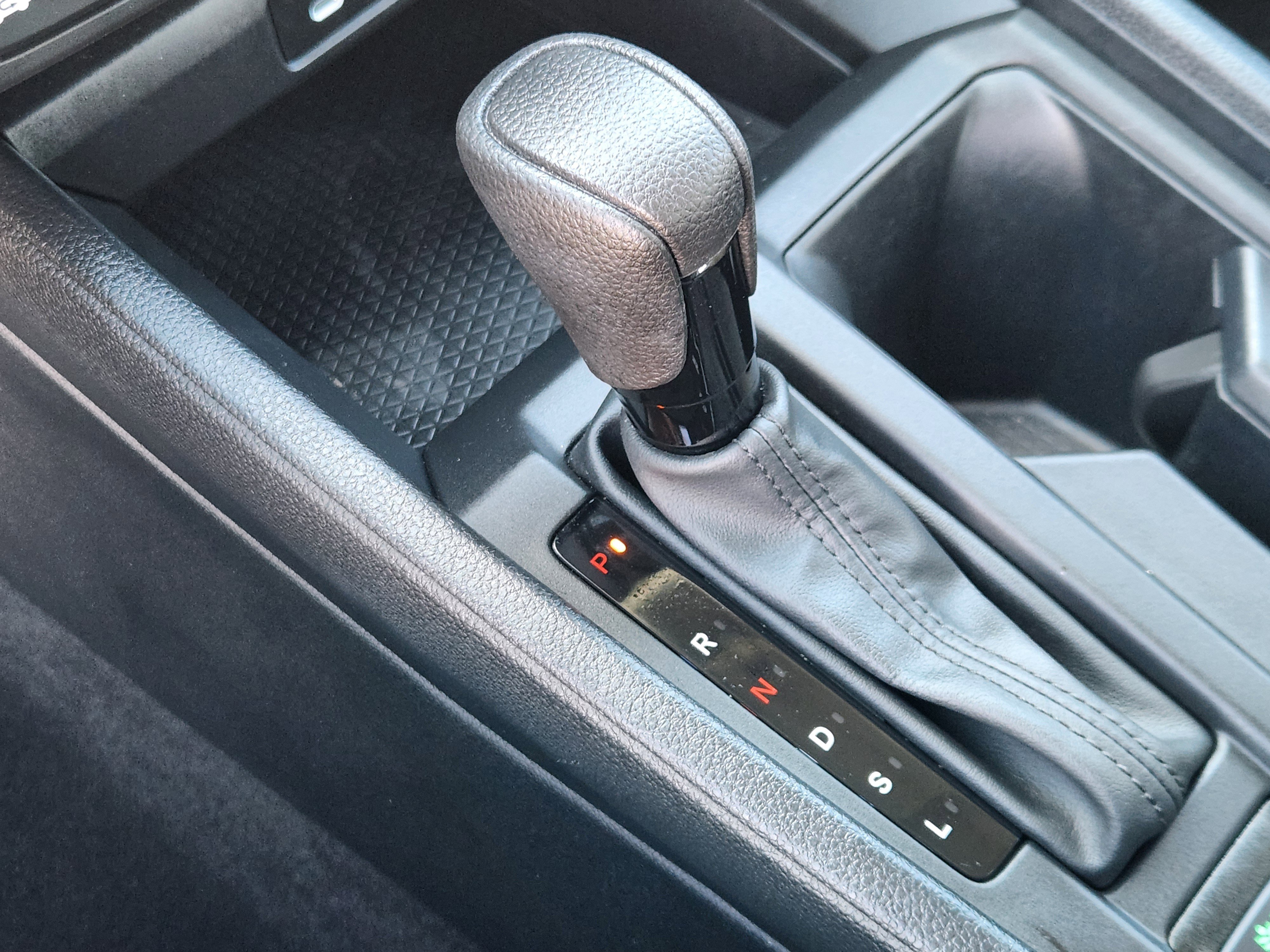 Certified 2025 Honda Accord SE image 12