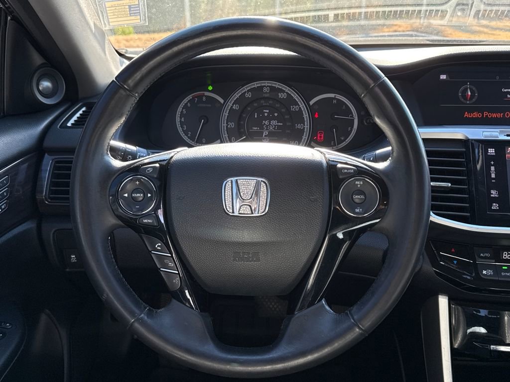 Used 2017 Honda Accord EX-L image 18